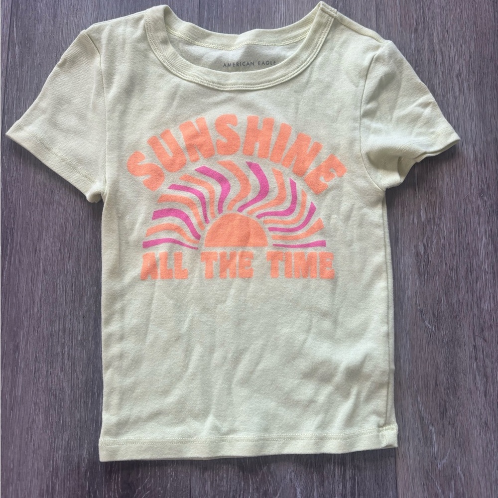 American Eagle Outfitters Sunshine Tee - Light Yellow